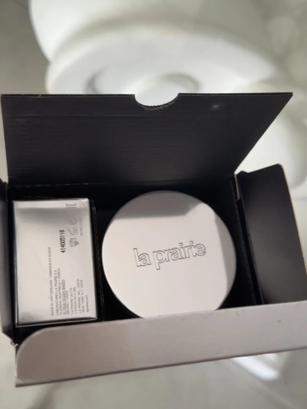 La Prairie Skin Caviar Essence-In-Foundation | Authentic | Compact + Refill